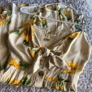 New Beautiful dress with sunflowers🌻 !